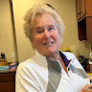 Meet your Posher, Suzanne